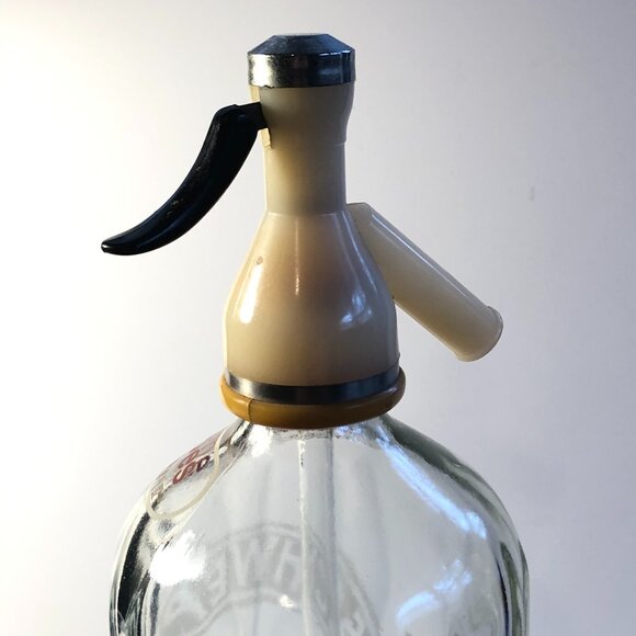 Schweppes 30 Oz Soda Water Seltzer Bottle Syphon Australia Etched Glass E13013 - Picture 7 of 12